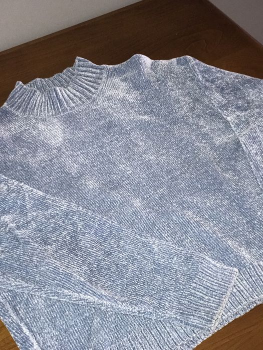Camisola de azul de inverno