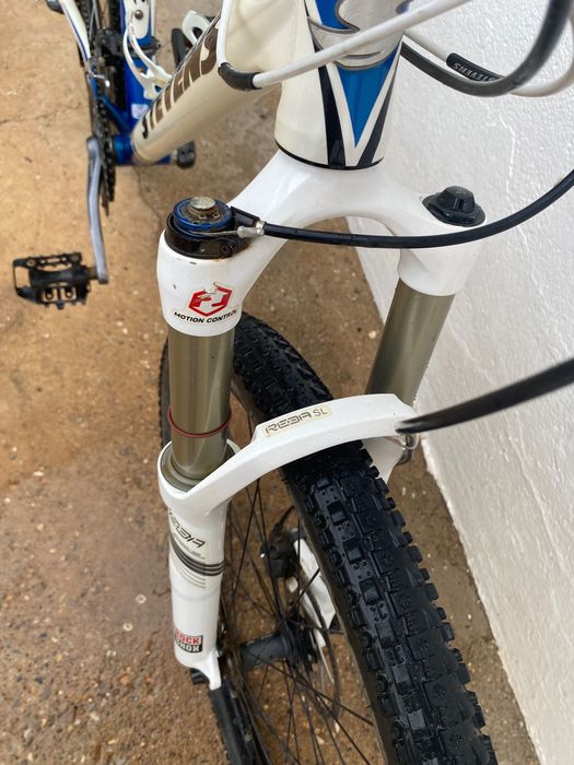 Bicicleta Stevens em carbono
