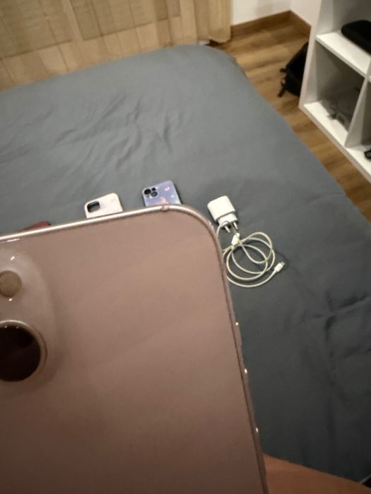 iPhone 13 como novo