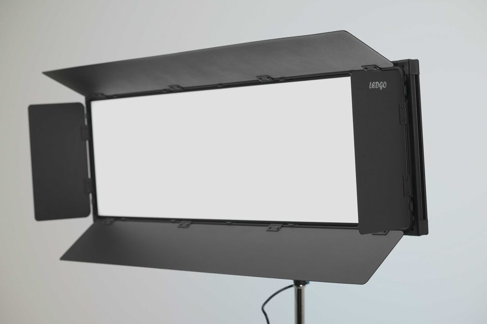 Студійна світлодіодна панель LG-T2880LMC Ultra-soft 288W