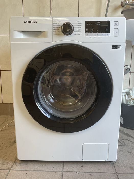 Sprzedam pralkosuszarkę Samsung 8/6 kg w bardzo dobrym stanie