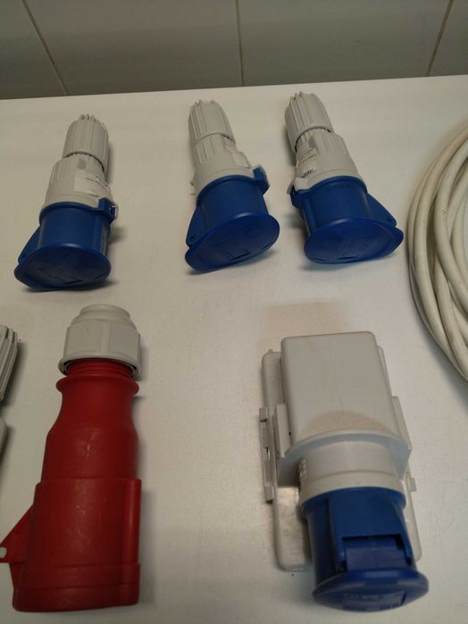 Tomadas e extensão431775246377953282