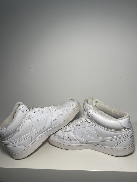 NIKE court vision  mid be