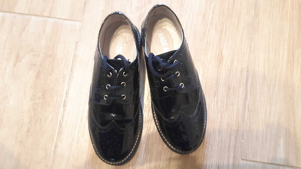 Туфли итальянские кожаные лакированные 35 размер