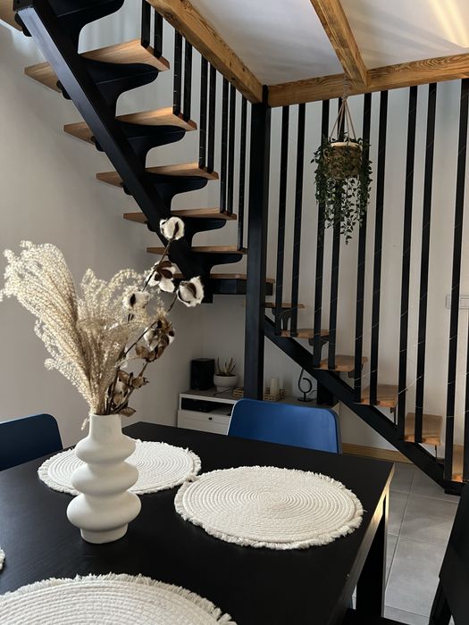 Antracytowe domki z jacuzzi nad Zalewem Chańcza