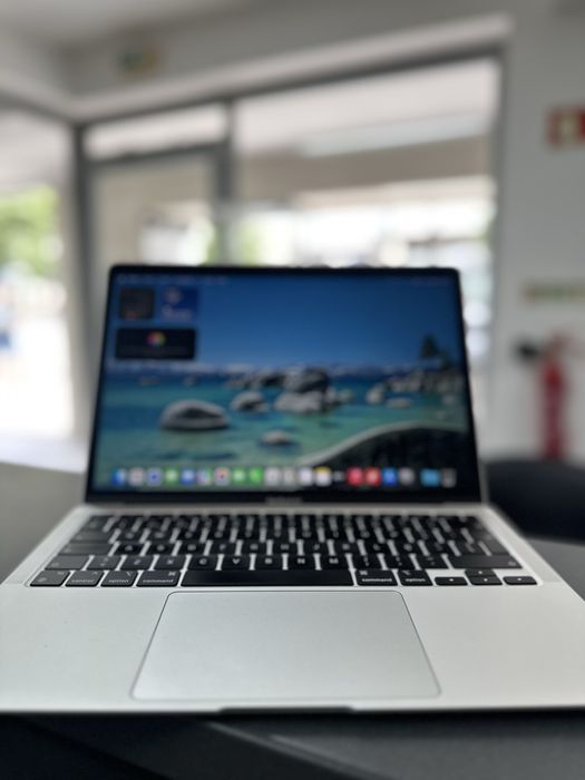 Macbook Air 2020 M1 ( 24 meses Garantia )
