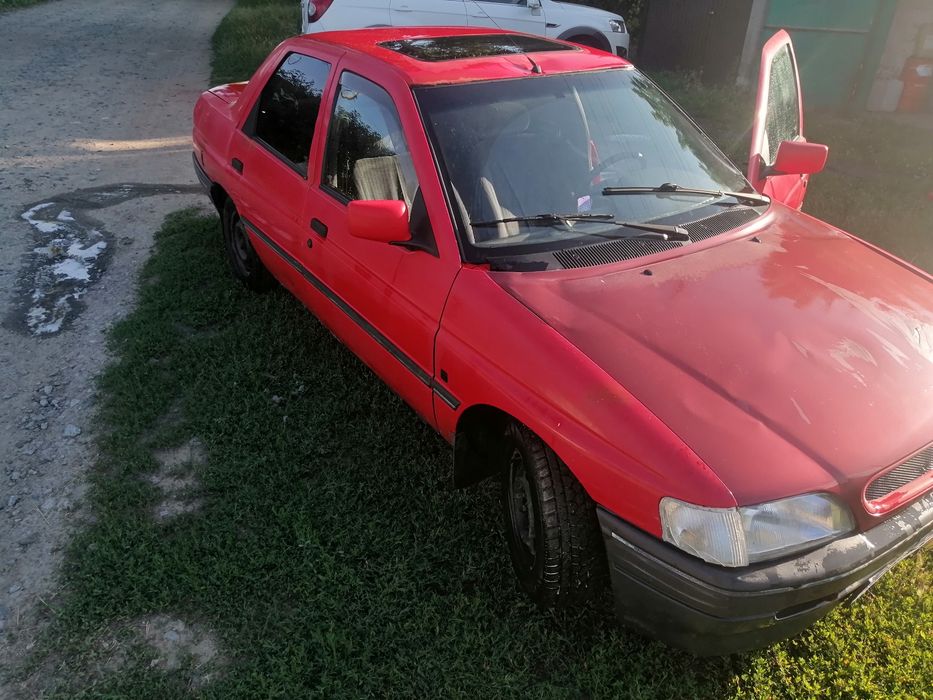 Продам форд ескорд