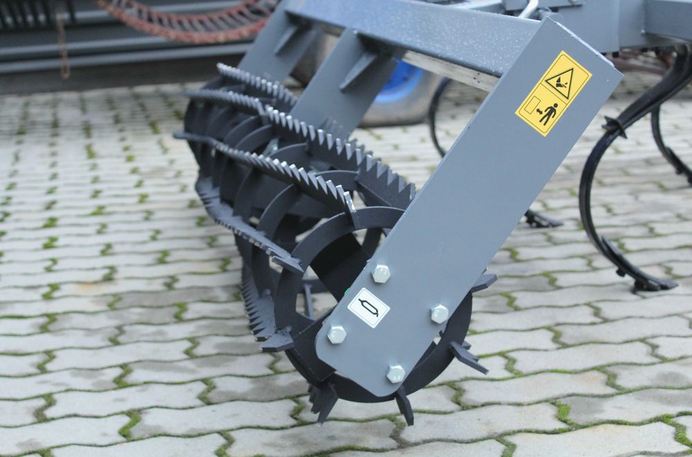 ДУЖЕ ЯКІСНИЙ Культиватор передпосівний VINMET суцільного обробітку