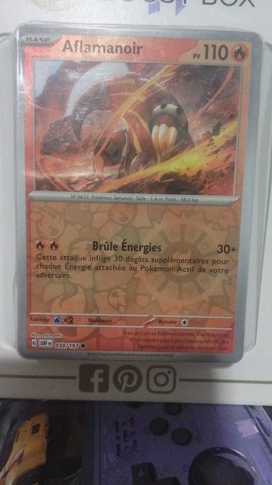 Pack MyBoostBox Pokémon – 10 Cartas Selado (Aflamanoir 039/197)