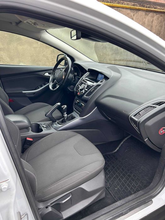 Продам авто Ford Focus 3