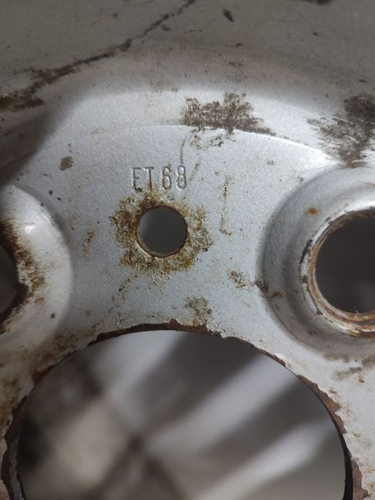 Колесо з диском 215/75/r16 c et68