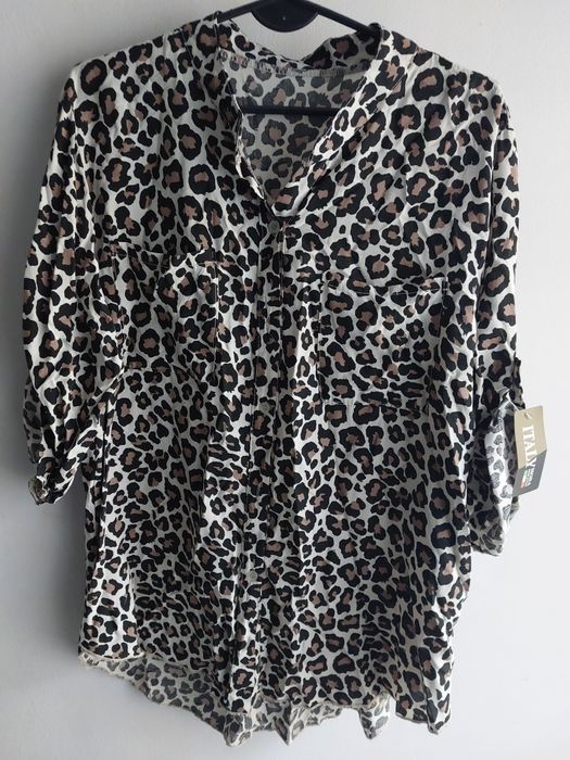 Koszulą panterka rozm uniwersalny 
Rozmiar uniwersalny 
Podaje