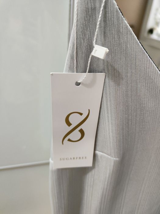 Sukienka srebrna NOWA SUGAR FREE Elegancka