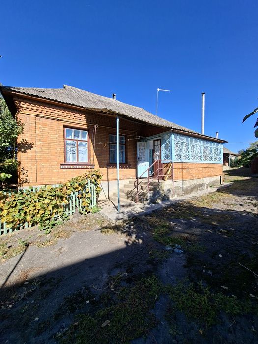 Продаж цегляного будинку в с.Жилинці. 22км. від міста Хмельницького.