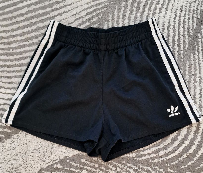 Szorty sportowe "adidas".