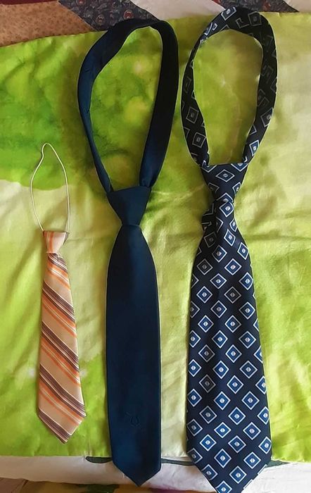 Краватки чоловічі та для хлопчика