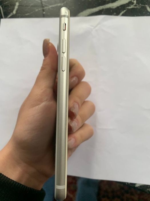 Продам айфон 8 в робочому стані!