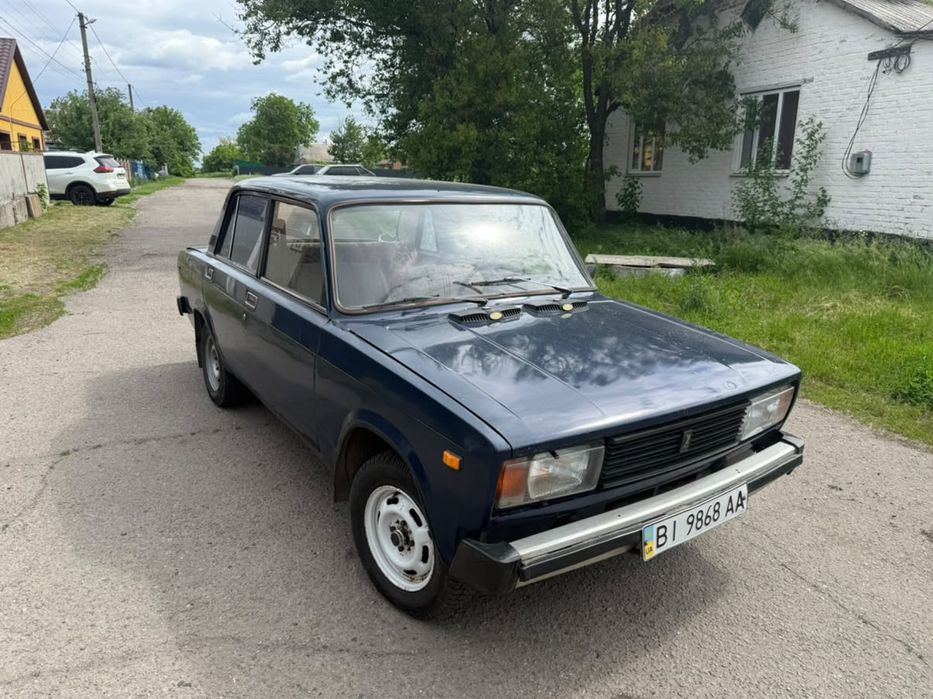 Продам ваз 2105