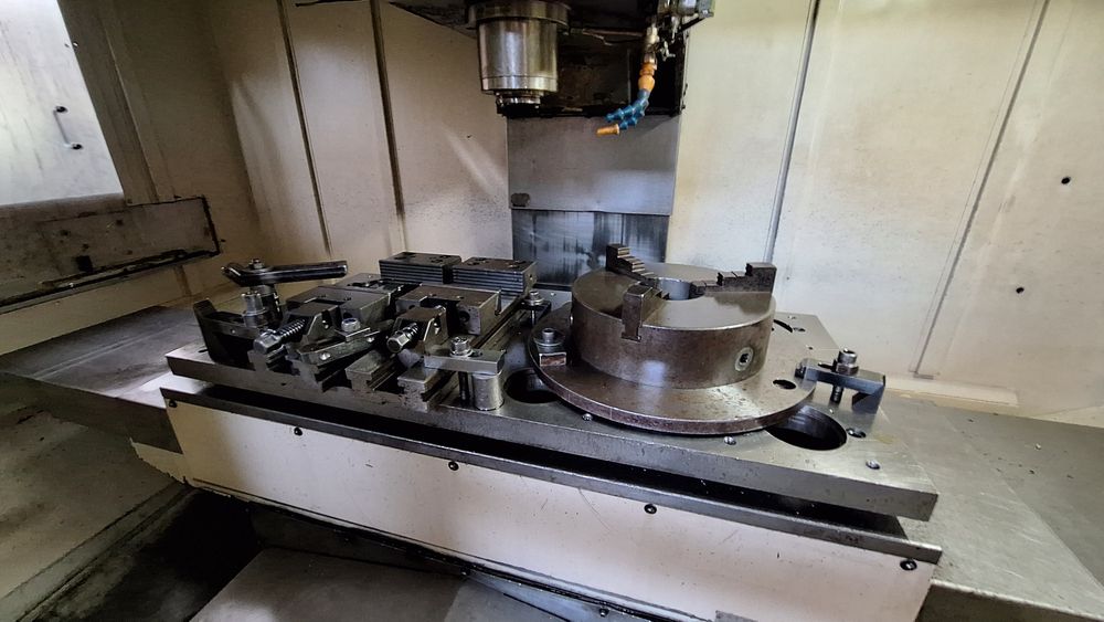 Centro de Maquinação Vertical (VMC) Hartford F1 Series LG-1000