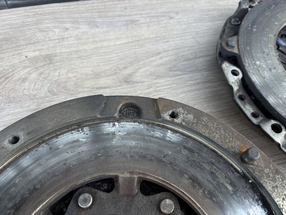 Комплект щеплення БМВ Е60 Е61 Е46 М57н 6 ступка МКПП Маховик Сцеплення