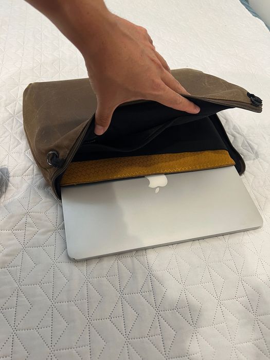 MacBook Pro 13” Retina (Early 2015) + Vintage WaterField Sleeve