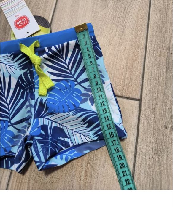 Нові плавки для плавання