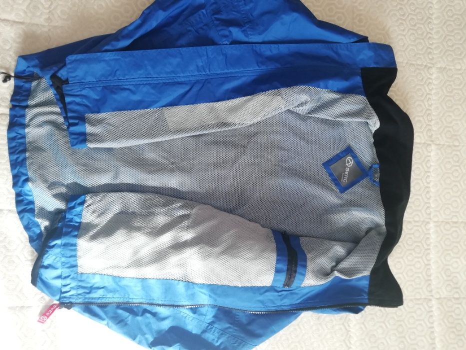 Blusão impermeável Berg - Mangas amovíveis - Tam. M - Homem