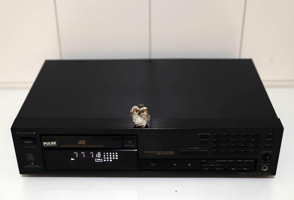 Sony CDP-591 Compact Disc Player