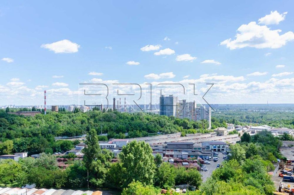 2к 60 м² | пр-т Науки 58 | Генератор | готова під ремонт | вигідна ціна 1к 60 м² під ремонт | велика кухня 27 м² | для життя | Голосіївський район