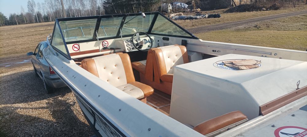 Łódź motorowa silckcraft