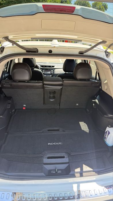 Продам NISAN ROGUE 2017 год