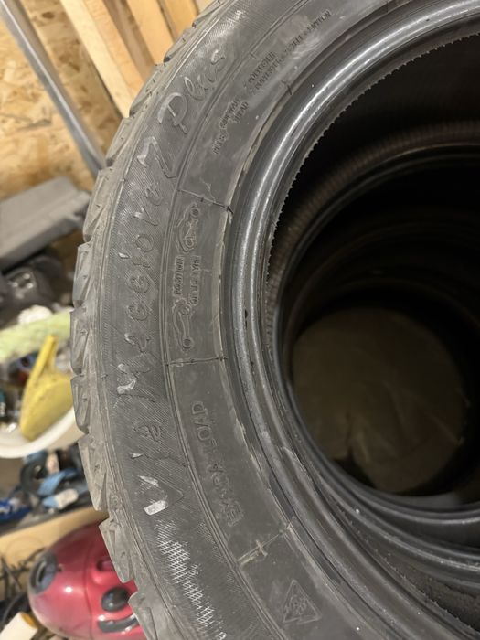 235/55R17 продам