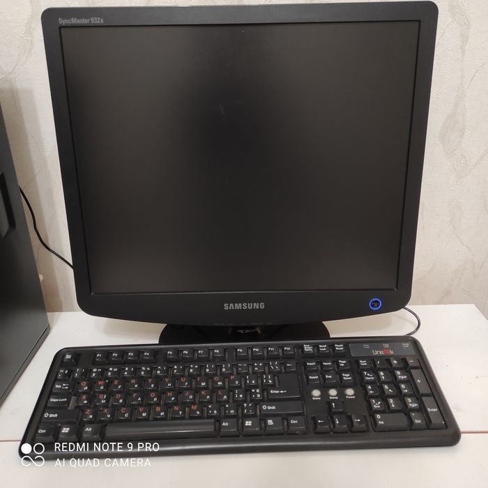 Samsung монітор для пк 19'