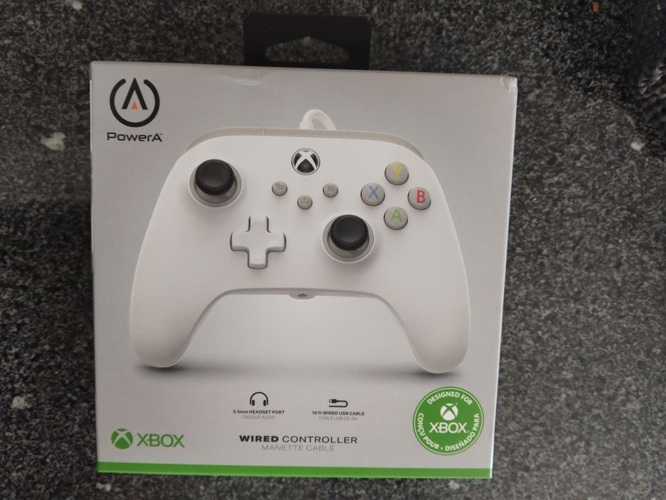 Xbox Series Xbox One PC Comando PowerA
Xbox One 
PC Windows 10 / 11

PowerA
Comando Novo 
Com Fio

Envio por correio 
Entrego em Alhandra