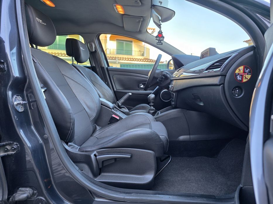 Renault Mégane GT Line Sport Tourer 1.5 DCI 110cv — Nacional • Muito Bem Estimada • Económica • 2011