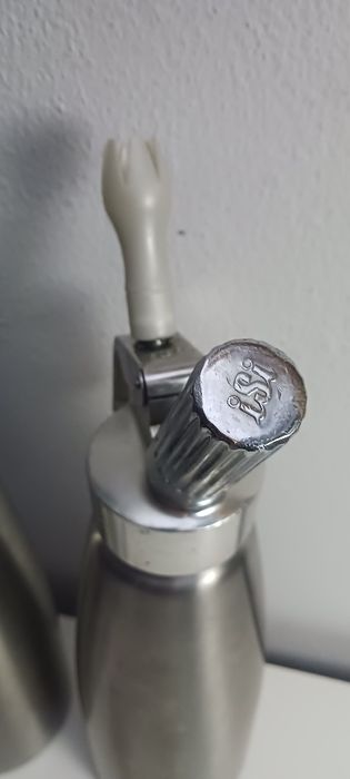 Sifão ISI  para fazer chantilly hotelaria