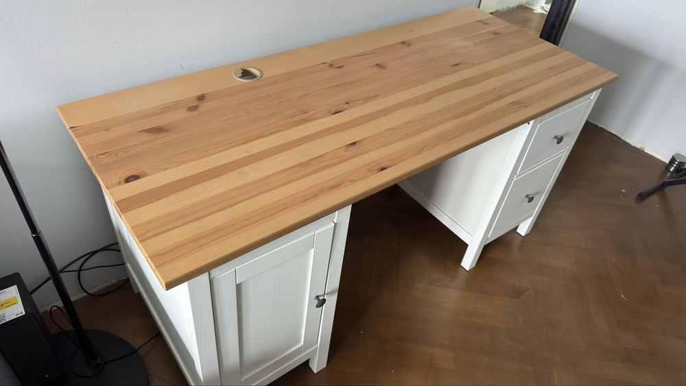 Biurko IKEA Hemnes