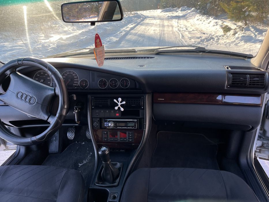 Ауді А 6  1997 р в доброму стані