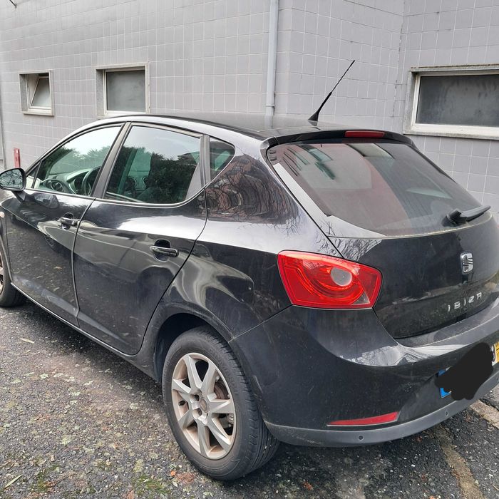 Carro em bom estado e economico