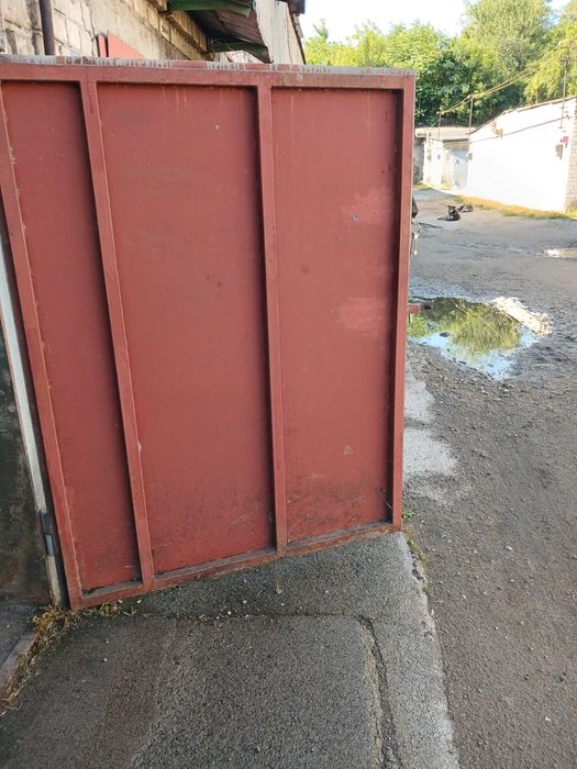 Продам гараж по ул Тесной