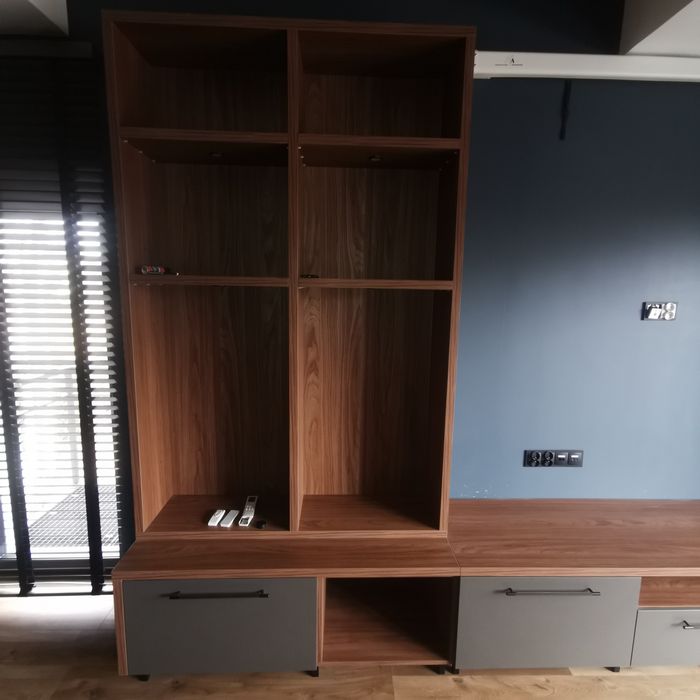 Zabudowa meblowa Rtv. Salon. Gruba Płyta. Solidne Nowoczesna Polecam.
