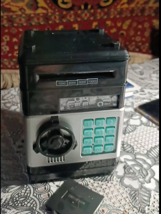 Продам скарбничку