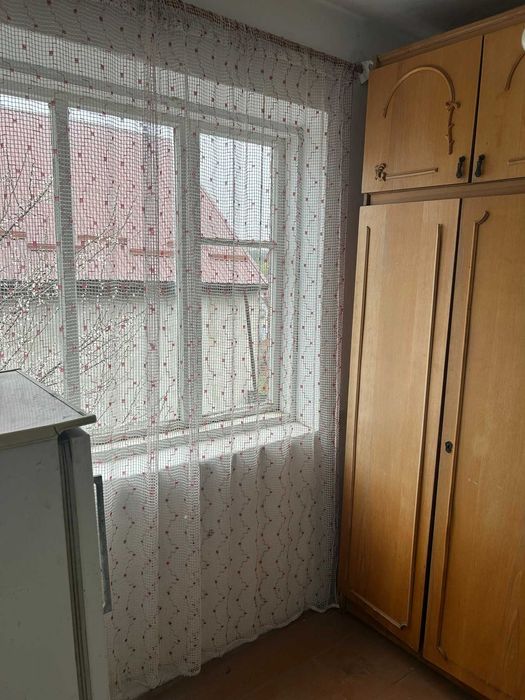 Продається цегляний будинок , р-н Ружична