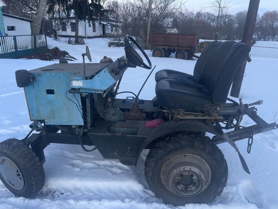 Продаю трактор саморобний