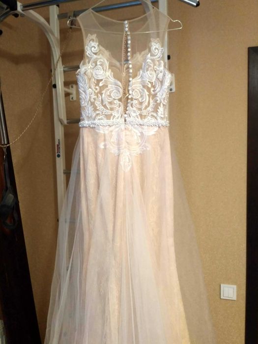 Весільна сукня ексклюзивна