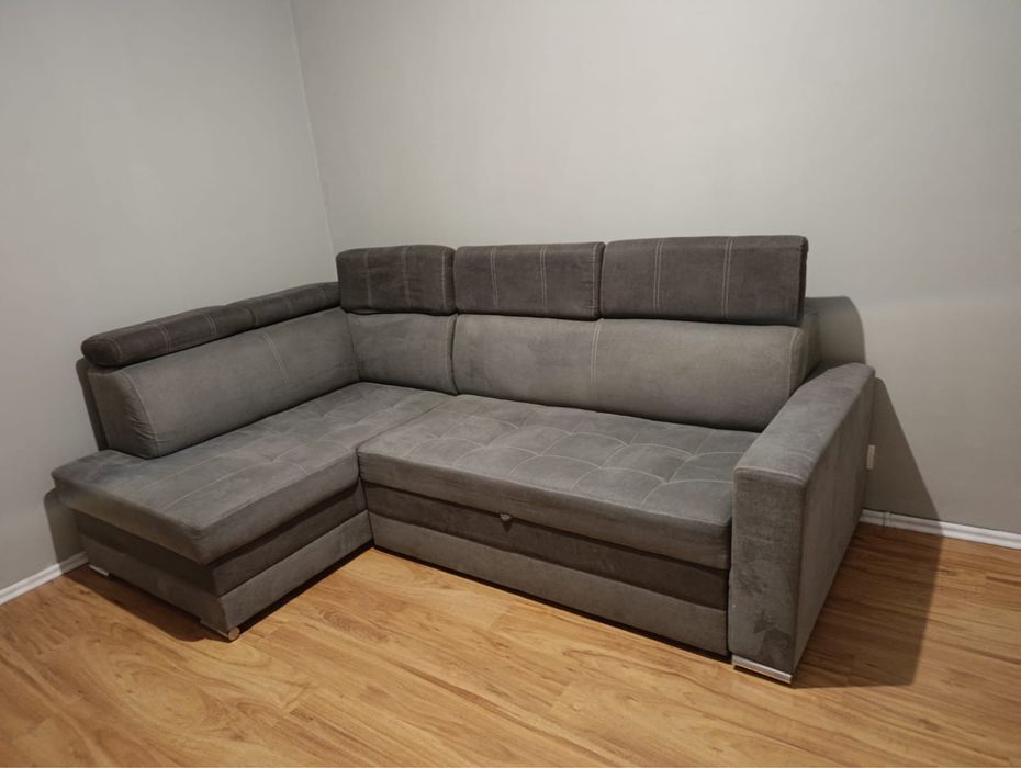 Duży narożnik w dobrym stnie