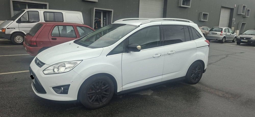 Ford Grand C-Max 2014 1.6tdci 115cv para peças 
Ref:T1DA
[04/08, 23:49] Marco Adão: KIA Cee'd 2008 1.6crdi 115cv
Ref:d4fb
