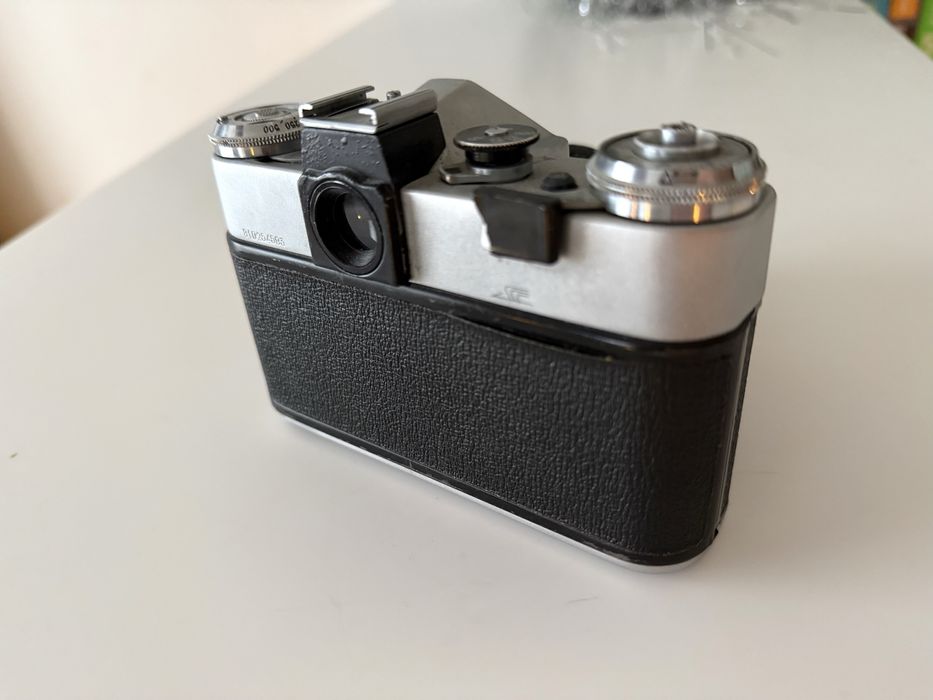 Фотокамера Зенит