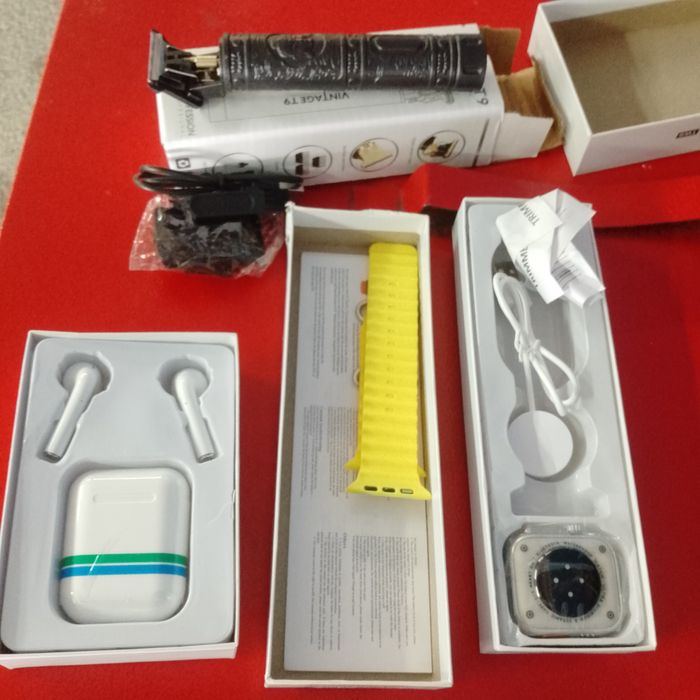 Bluth, máquina Razer, culuna,escutador