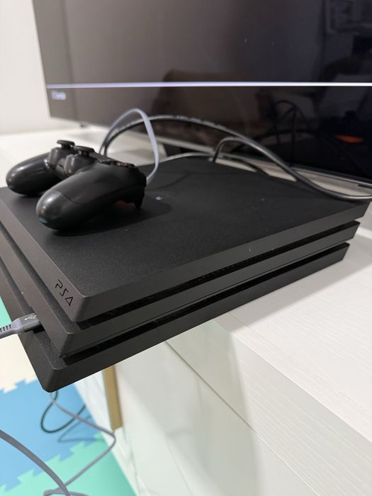 PlayStation 4 PRO de 1TB